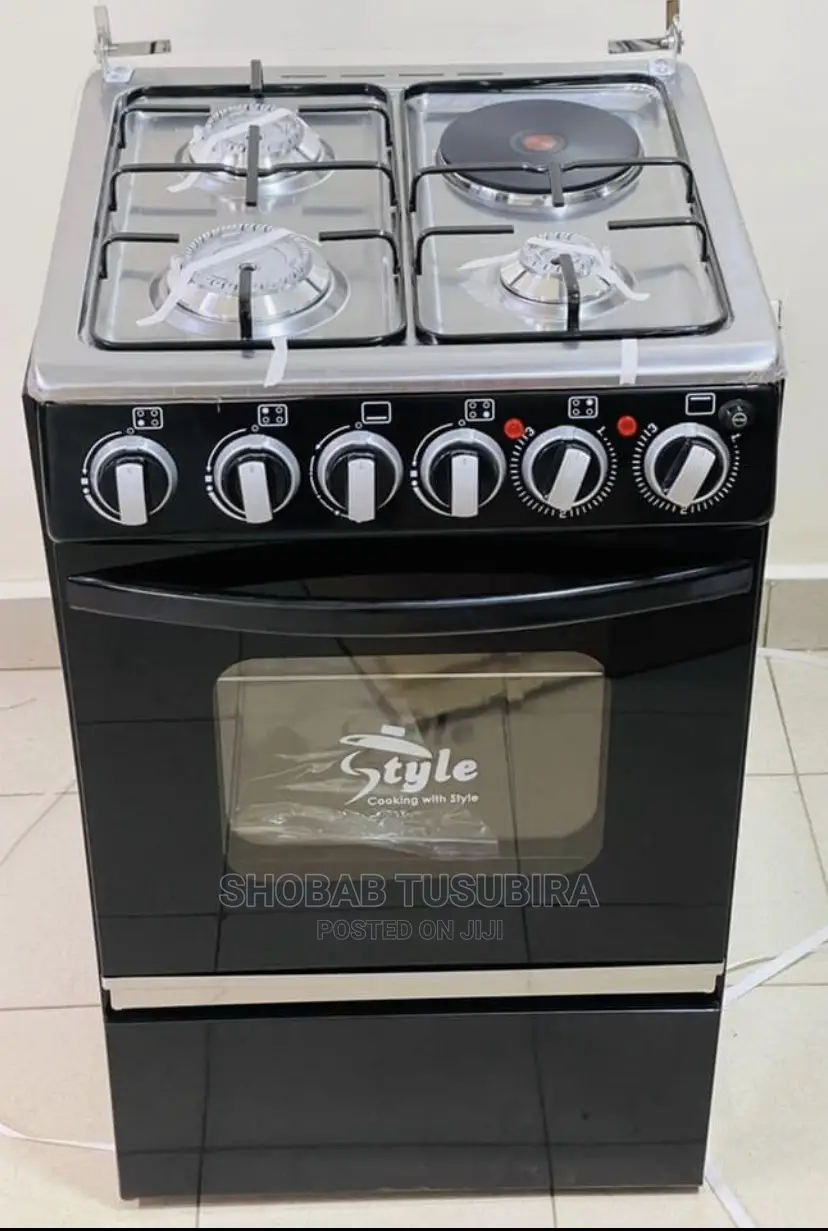 Style Cooker 3Gas 1 Electric 50cmx50cm.